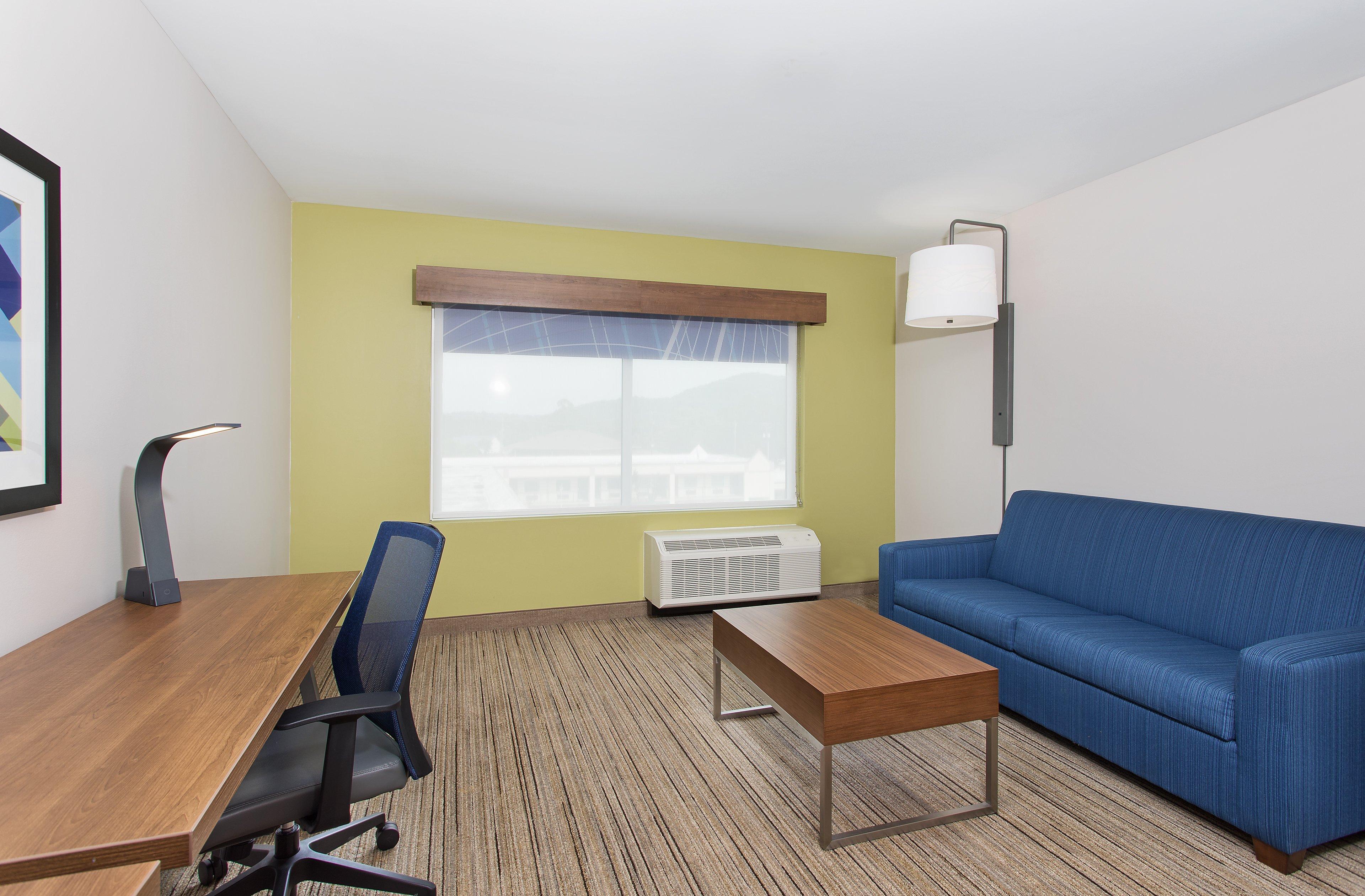 Holiday Inn Express Williamsburg By Ihg Bagian luar foto
