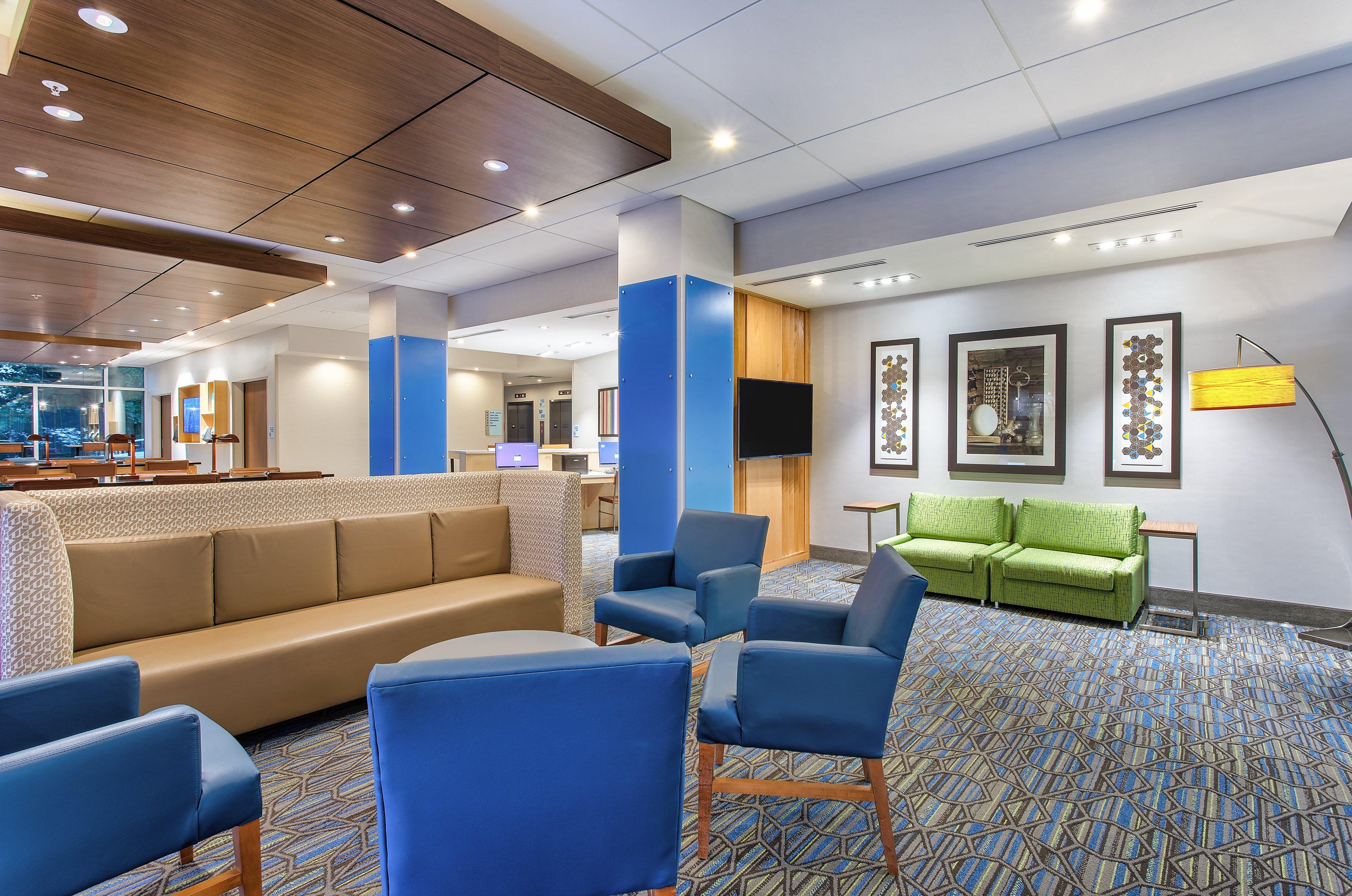 Holiday Inn Express Williamsburg By Ihg Bagian luar foto